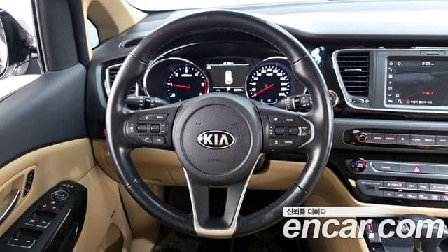 Kia The / новый New Carnival President, 2019 14