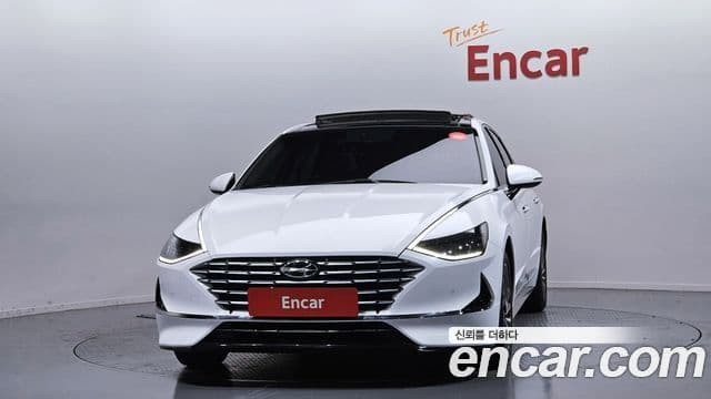 Hyundai Sonata гибрид (DN8) Premium Plus, 2023 3