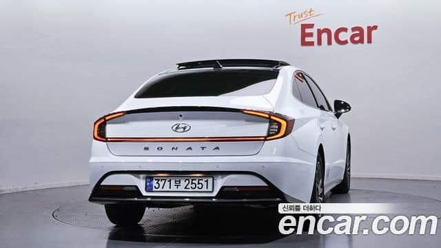 Hyundai Sonata гибрид (DN8) Premium Plus, 2023 4