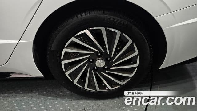 Hyundai Sonata гибрид (DN8) Premium Plus, 2023 все фото