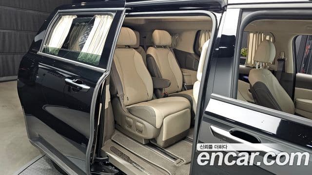Kia Carnival 4세대 Signature, 2023 12