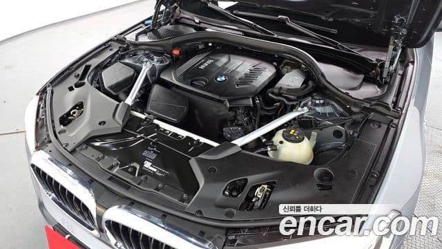 BMW 5시리즈 (G30) 520d xDrive M Sport, 2018 6