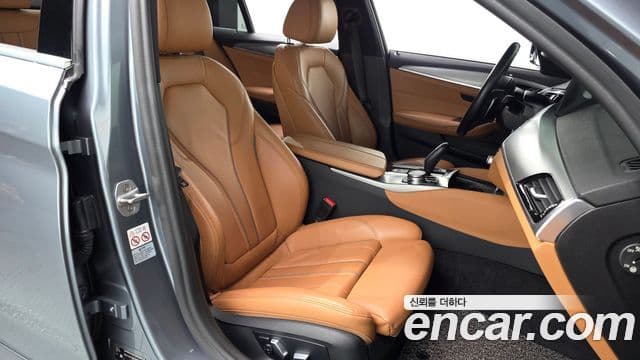 BMW 5시리즈 (G30) 520d xDrive M Sport, 2018 10