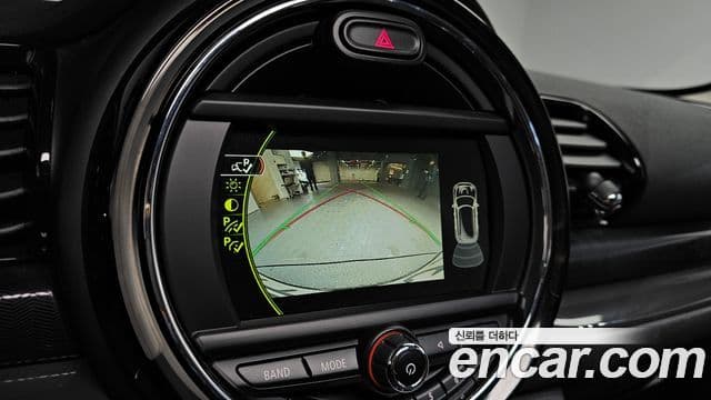 Mini Cooper D 클럽맨 2세대, 2018 15