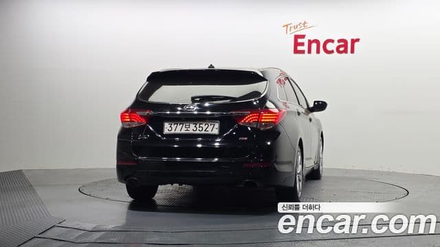 Hyundai i40 Modern, 2012 4