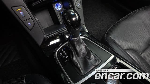 Hyundai i40 살룬 PYL, 2014 9