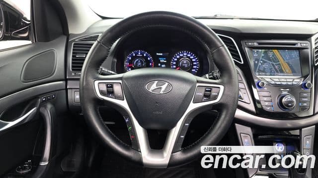 Hyundai i40 살룬 PYL, 2014 13
