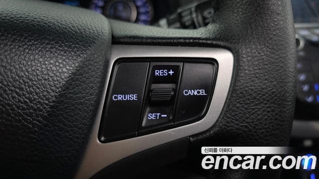 Hyundai i40 살룬 PYL, 2014 18