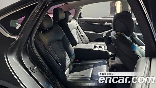 Genesis G80 Premium Luxury, 2017 12
