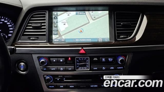 Genesis G80 Premium Luxury, 2017 14