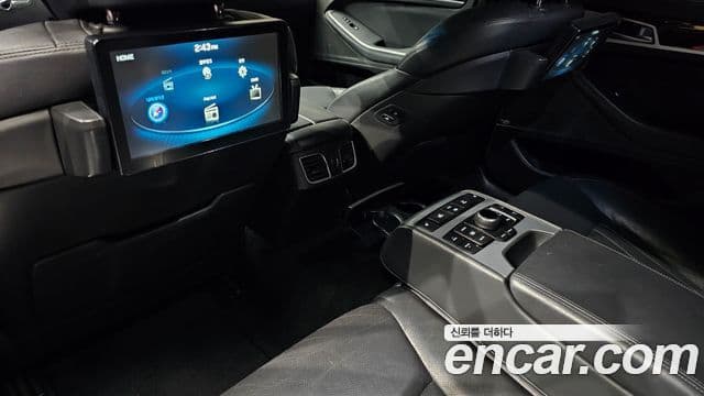 Genesis G80 Premium Luxury, 2017 18