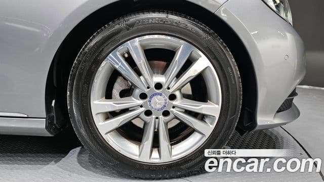 Mercedes-Benz E-класс W212 Avantgarde, 2015 все фото