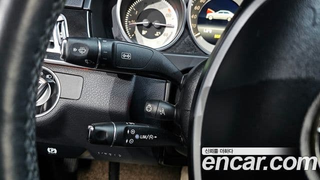 Mercedes-Benz E-класс W212 Avantgarde, 2015 14