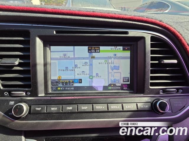 Hyundai Avante AD 1.6 e-VGT Smart, 2016 8