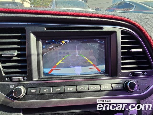 Hyundai Avante AD 1.6 e-VGT Smart, 2016 10