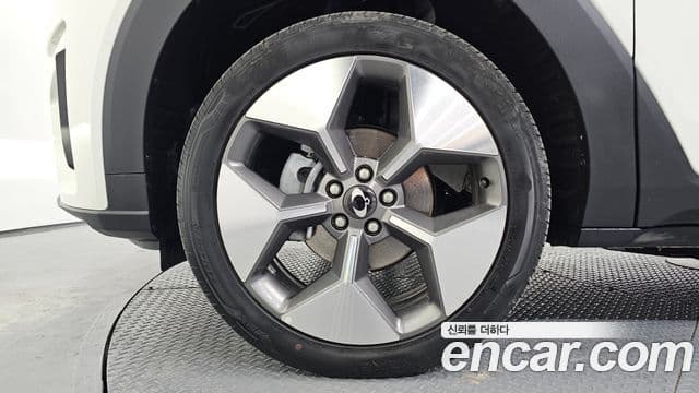 KG모빌리티(SsangYong) Torres EVX E7, 2024 все фото