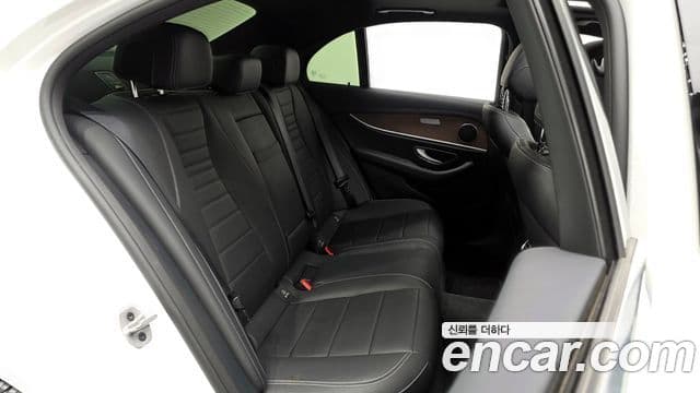 Mercedes-Benz E-класс W213 Exclusive, 2022 12