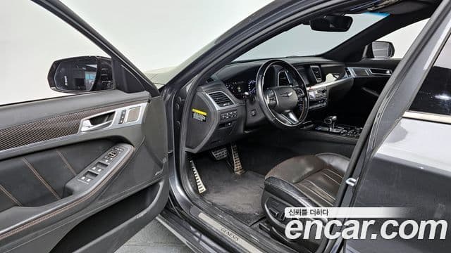 Genesis G80 Sport, 2018 10