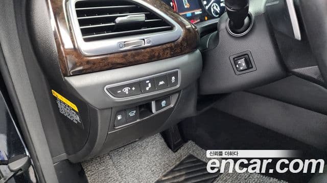 Genesis G90 Luxury, 2020 17