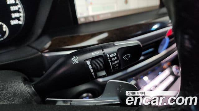 Genesis G90 Luxury, 2020 18