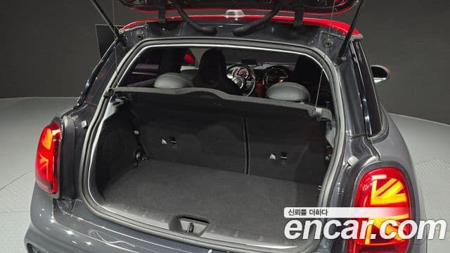 Mini Cooper S 3세대, 2019 20