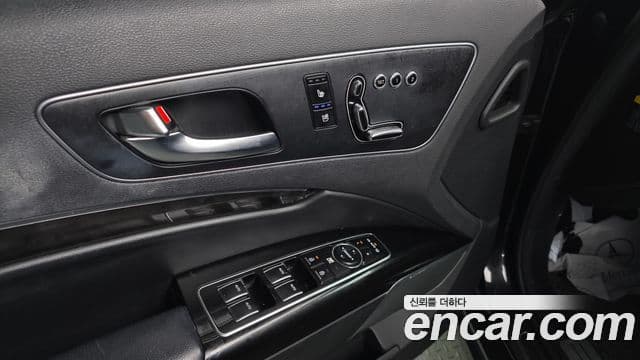 Kia The / новый New K9 Executive, 2015 17