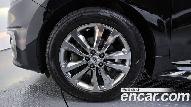 Kia All New Carnival VIP, 2018 все фото