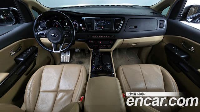 Kia All New Carnival VIP, 2018 7