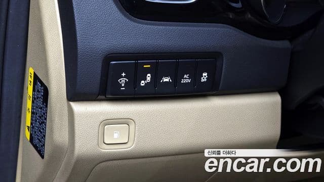 Kia All New Carnival VIP, 2018 14