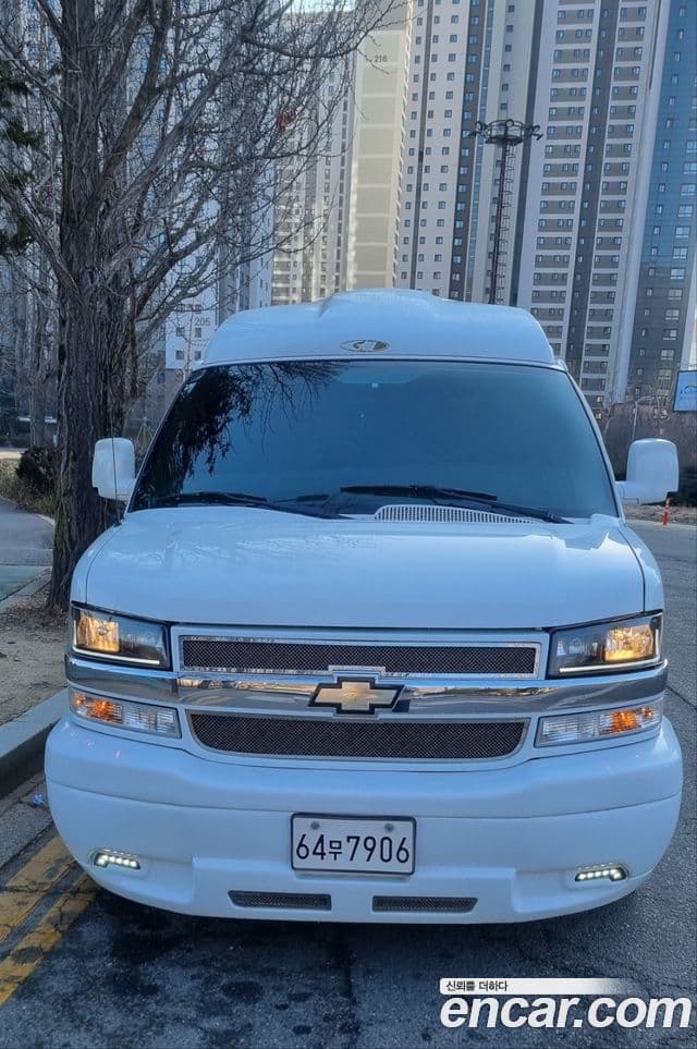 Chevrolet 익스프레스밴, 2011 3