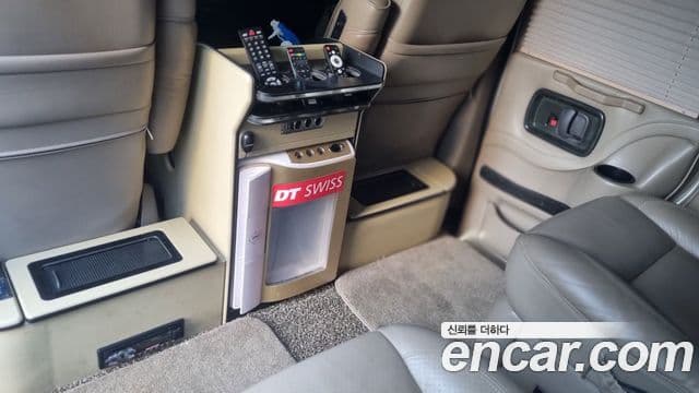 Chevrolet 익스프레스밴, 2011 13