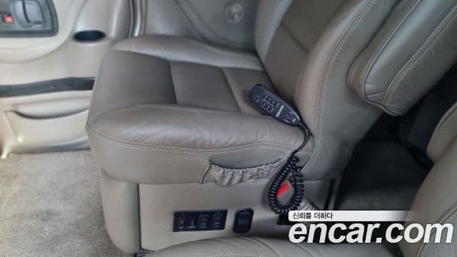 Chevrolet 익스프레스밴, 2011 15