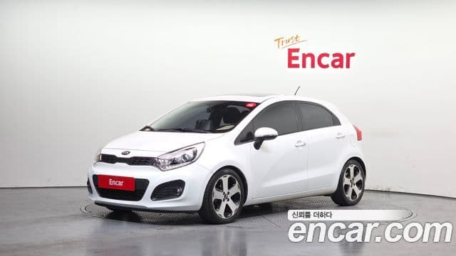 Kia All New Pride Prestige, 2013 1