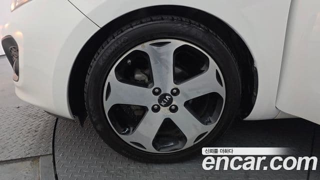 Kia All New Pride Prestige, 2013 все фото