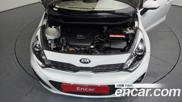 Kia All New Pride Prestige, 2013 6