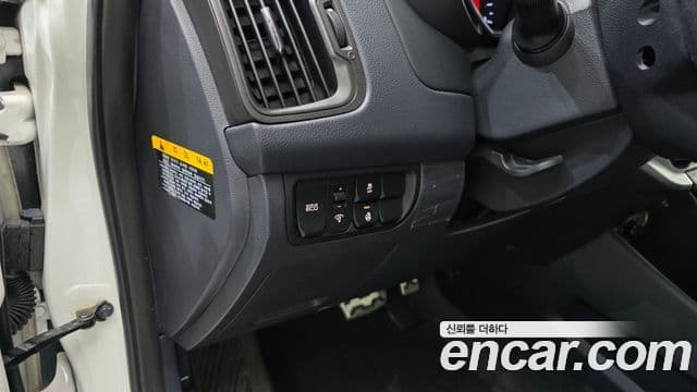 Kia All New Pride Prestige, 2013 15