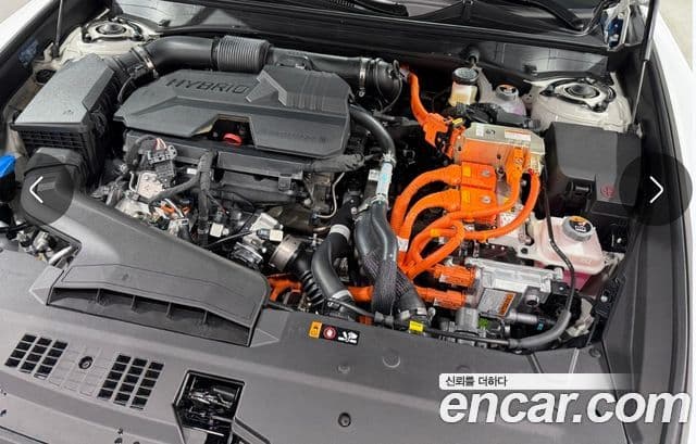 Hyundai Grandeur гибрид (GN7) Exclusive, 2025 6