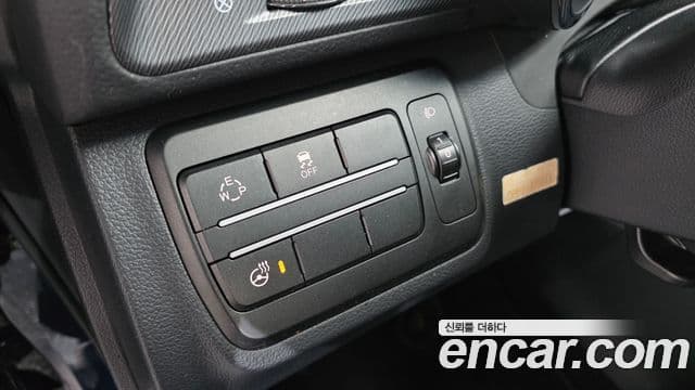 KG모빌리티(SsangYong) Tivoli LX 2WD, 2017 13