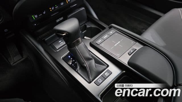 Lexus ES300h 7세대 Executive, 2021 9