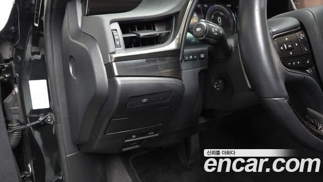 Lexus ES300h 7세대 Executive, 2021 16