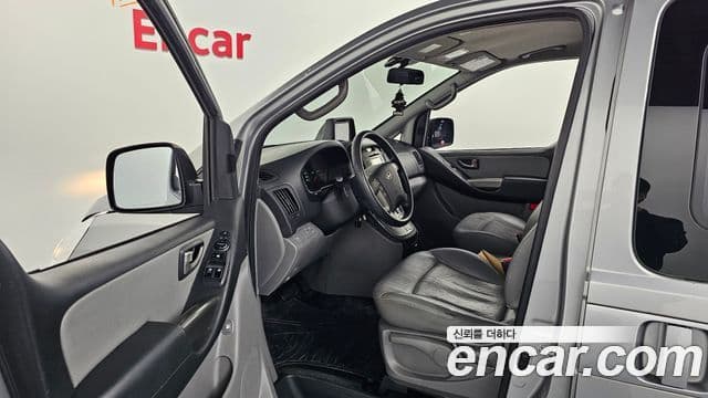 Hyundai Grand Starex CVX Luxury, 2016 11