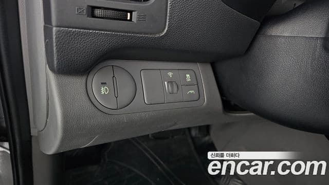 Hyundai Grand Starex CVX Luxury, 2016 16