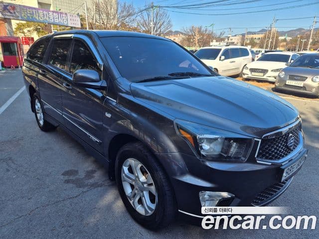 KG모빌리티(SsangYong) Korando Sport Fashion, 2014 1