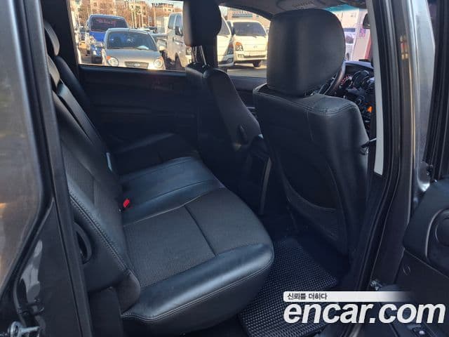 KG모빌리티(SsangYong) Korando Sport Fashion, 2014 16