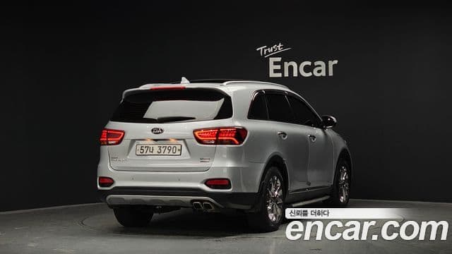 Kia The / новый New Sorento Noblesse Special, 2018 2