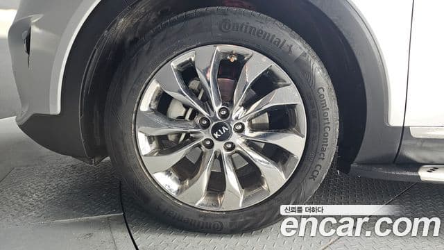 Kia The / новый New Sorento Noblesse Special, 2018 все фото