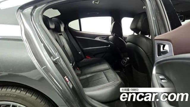 Genesis G70 Supreme, 2018 11