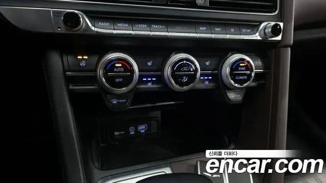 Genesis G70 Supreme, 2018 15