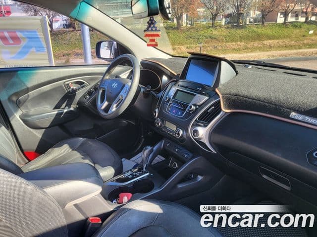 Hyundai Tucson ix Premier, 2012 8