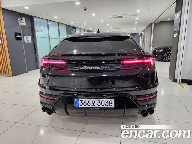 Lamborghini Urus 4.0 V8 SE, 2025 4